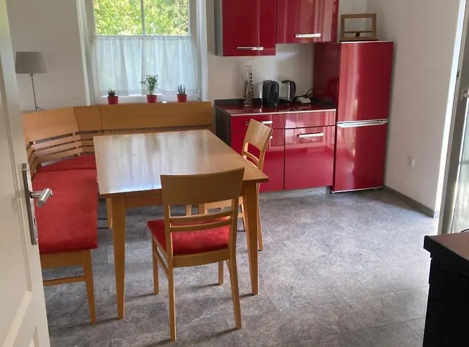 Апартаменты Casa Andrea Mit Balkon